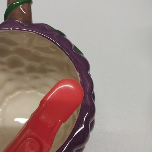 Vintage 99 Martha Stewart Large Grape Coffee Mugs Exclusive for MACY'S Bees Vine - Picture 13 of 13